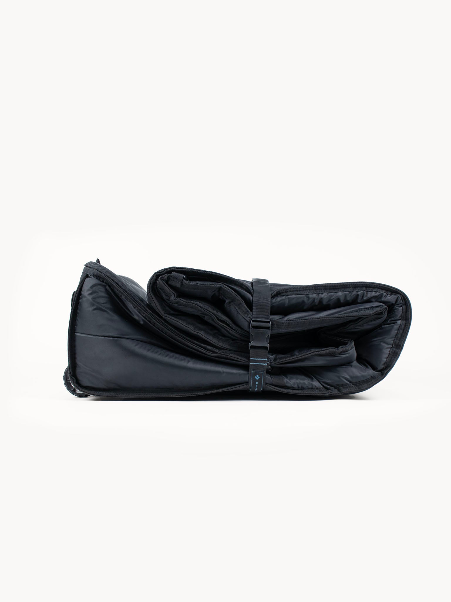 “Detail view of Fish Quad Wheely boardbag showing heavy-duty wheels and handle design”
