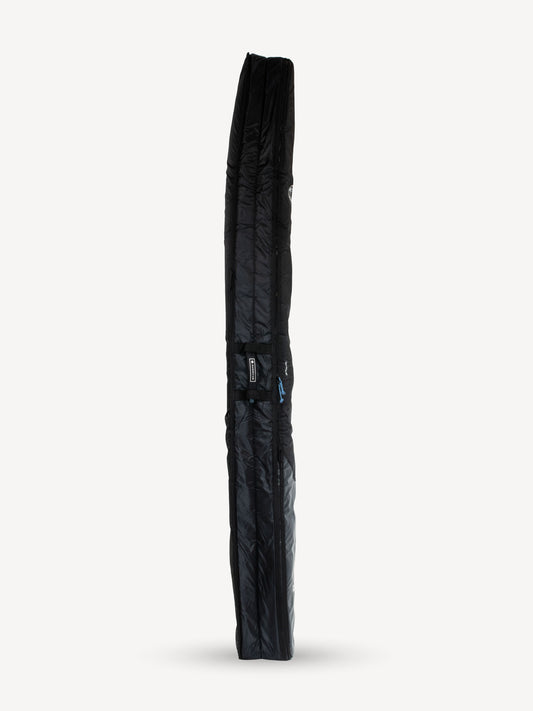 “Side view of Longboard Double Travel Boardbag highlighting durable zippers and reinforced seams”
